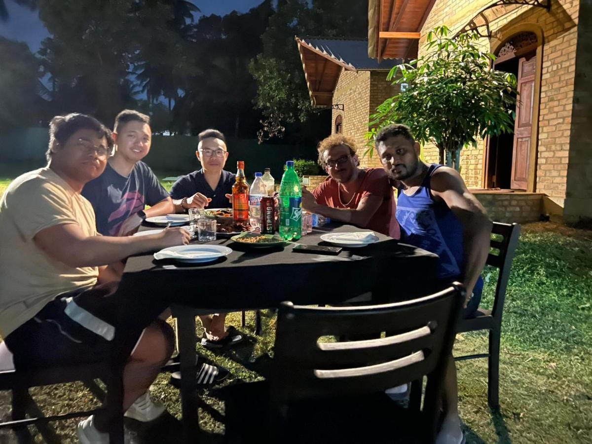 Airport Villa Kamatha -Foreign Booking Only Katunayaka Buitenkant foto
