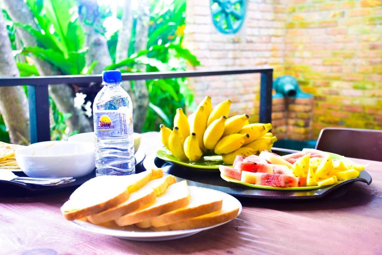 Airport Villa Kamatha -Foreign Booking Only Katunayaka Buitenkant foto