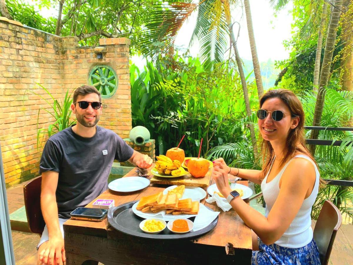 Airport Villa Kamatha -Foreign Booking Only Katunayaka Buitenkant foto
