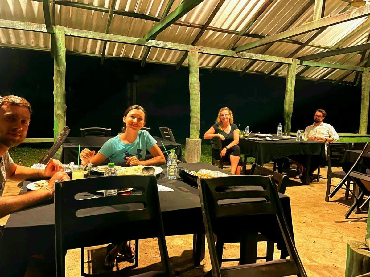 Airport Villa Kamatha -Foreign Booking Only Katunayaka Buitenkant foto