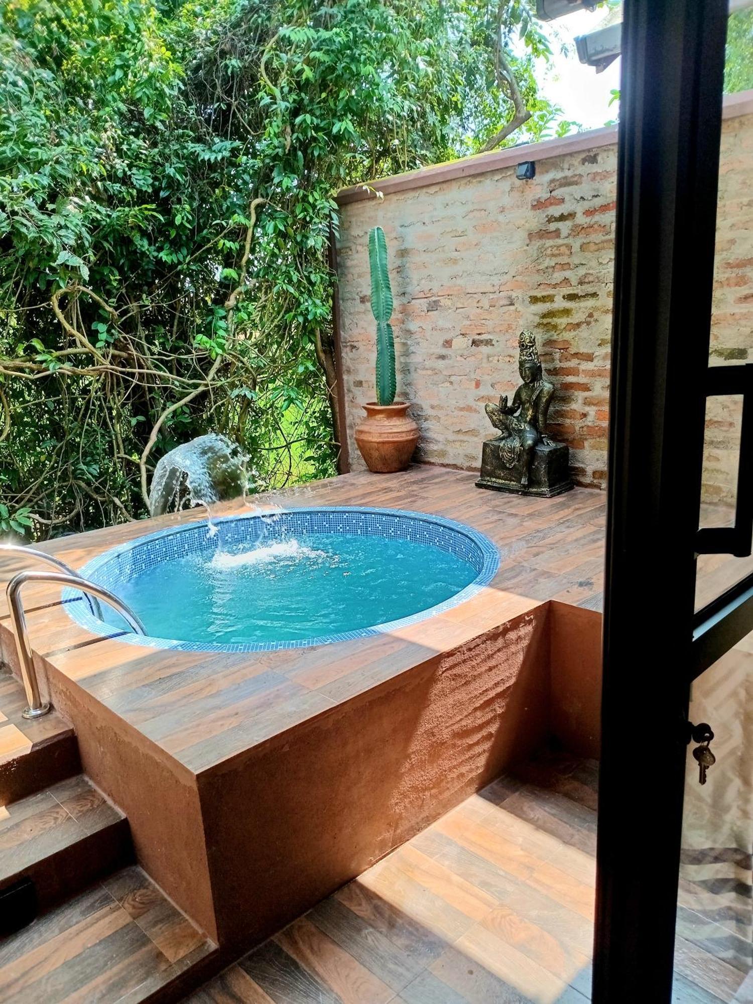 Airport Villa Kamatha -Foreign Booking Only Katunayaka Buitenkant foto